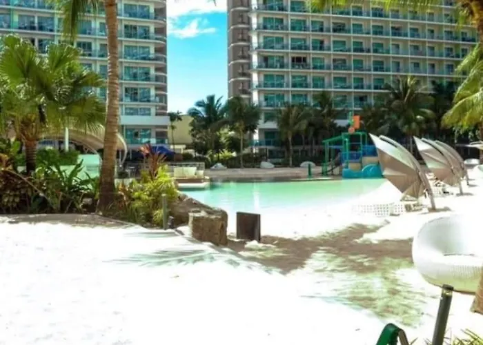 Apartahotel Azure 1 Bedroom Unit Beach Front