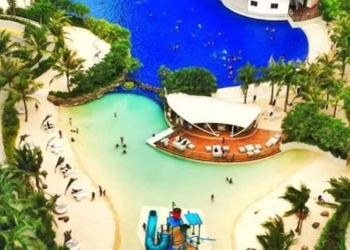 Apartahotel Azure 1 Bedroom Unit Beach Front *